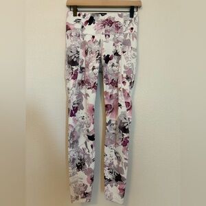 Athleta Women's Salutation Stash Pocket Leggings Peony